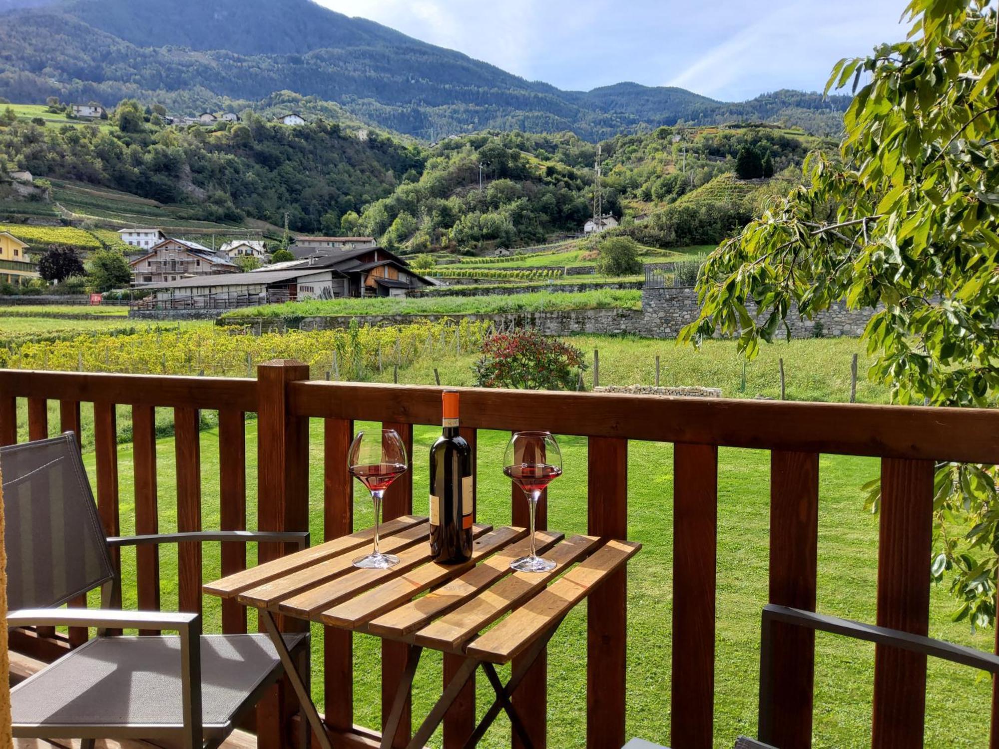 Aparthotel La Vigne De Papagran Charvensod Exterior foto